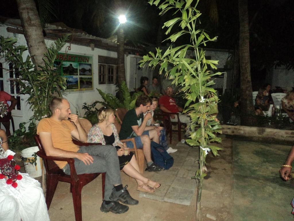 Robert Inn Dambulla Dış mekan fotoğraf